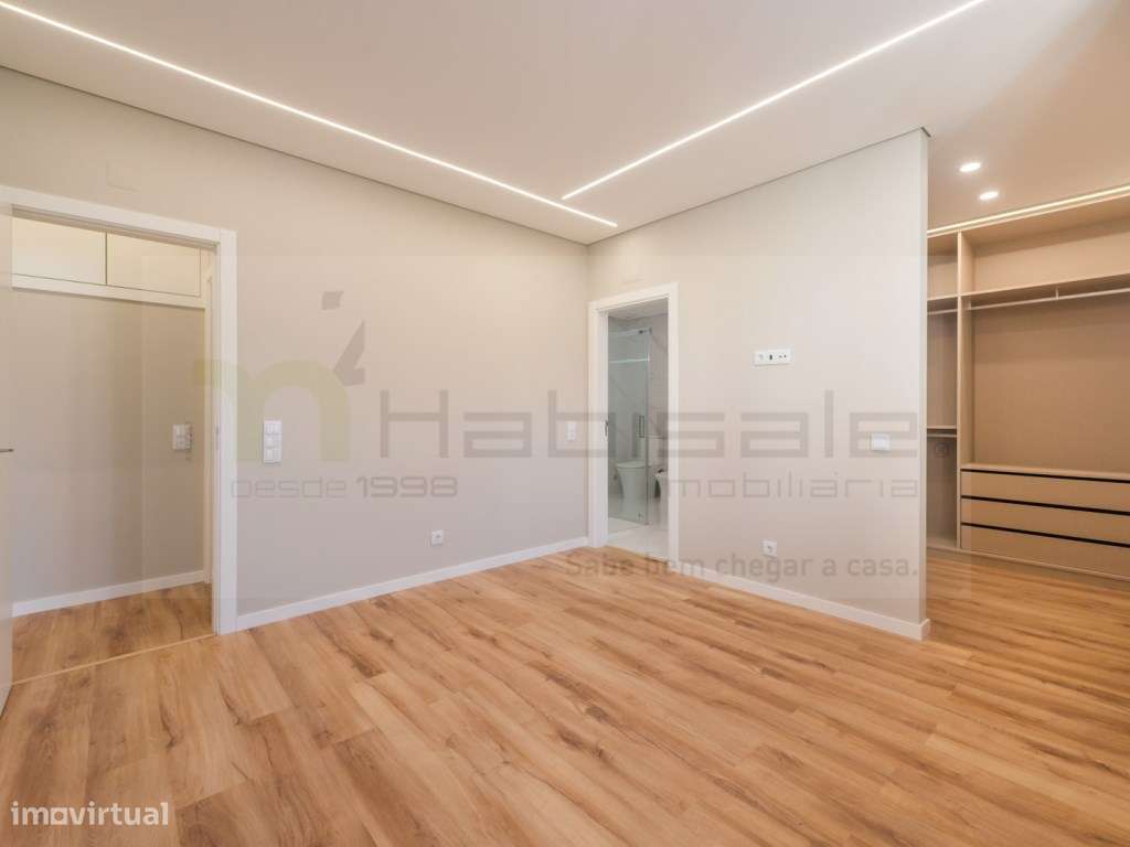 T3 Duplex, Totalmente Remodelado, com 135 m² | Murtal - Parede-21