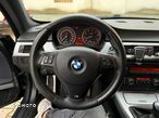 BMW Seria 3 320i Coupe - 16