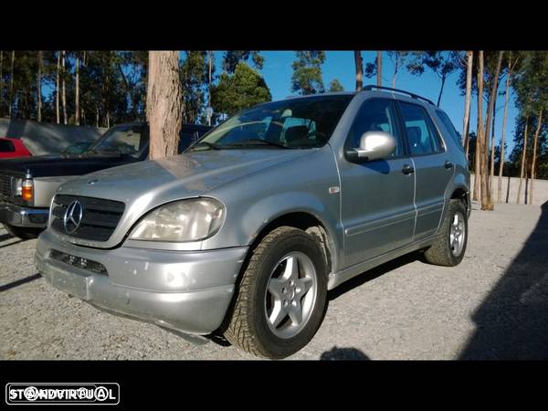 Mercedes ML 270 CDI para peças - 1