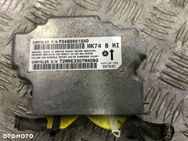 SENSOR MODUŁ AIRBAG JEEP PATRIOT 05033301AG - 1