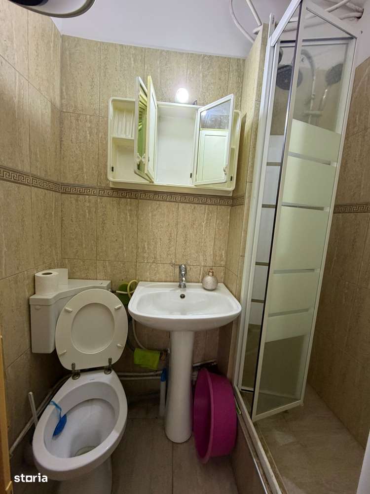 Vand Garsoniera comfort 2 pe strada Nicu Ene-5