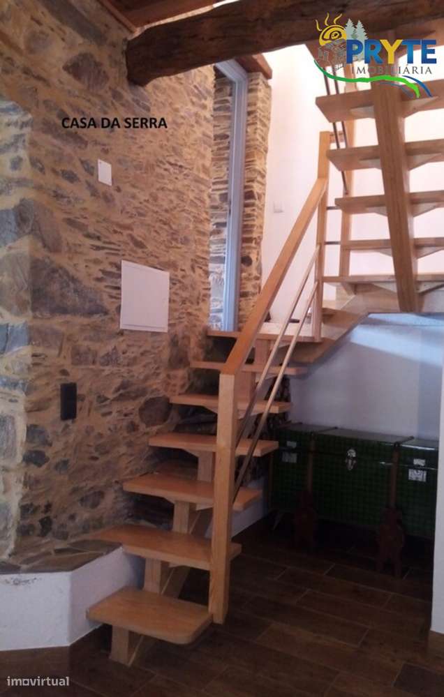 Moradia T2 situada em Castanheira de Pêra - Grande imagem: 5/23