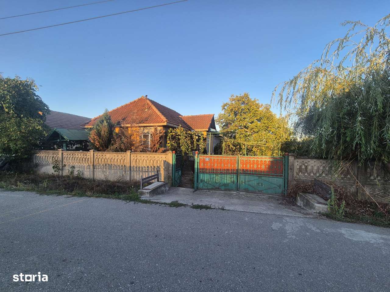 De vânzare casă bătrânească și teren – Telești, județul Gorj - Imagine principală: 2/7