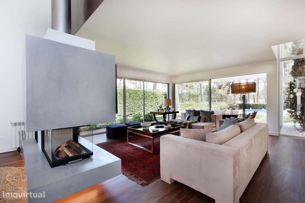 Moradia, 391 m², Charneca de Caparica e Sobreda-12