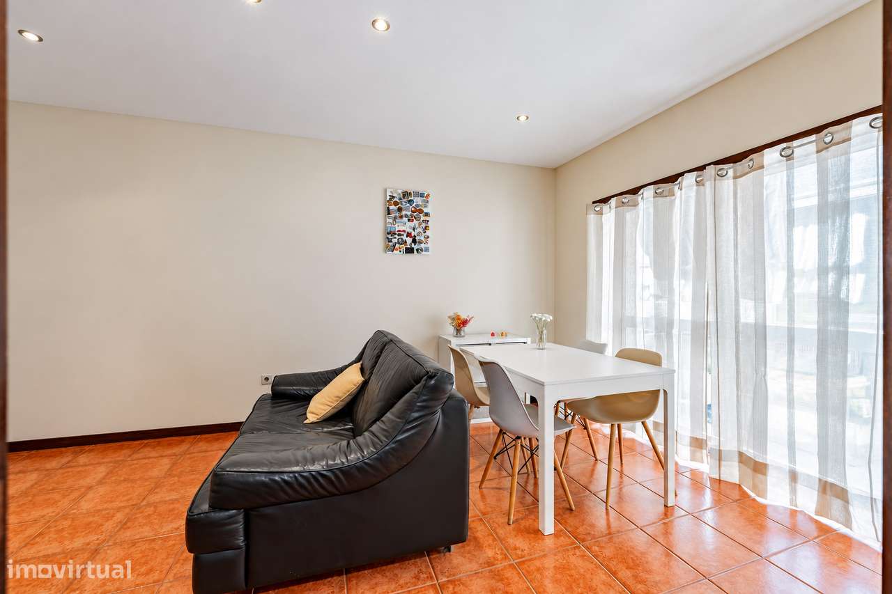 Apartamento T2 + 1 para venda na Rua Santo Adrião, Braga-10