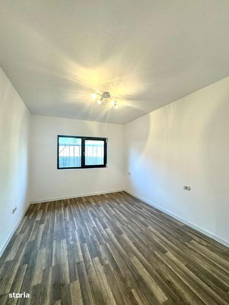 Duplex 3 camere cu toate utilitatile - Sanmihaiu Roman - Imagine principală: 4/6