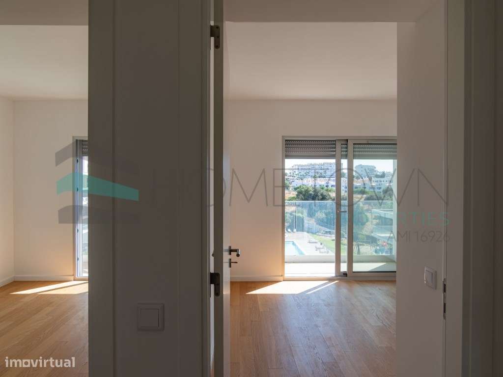 Magnífica Penthouse T3 com RoofTop - Albufeira Green-26