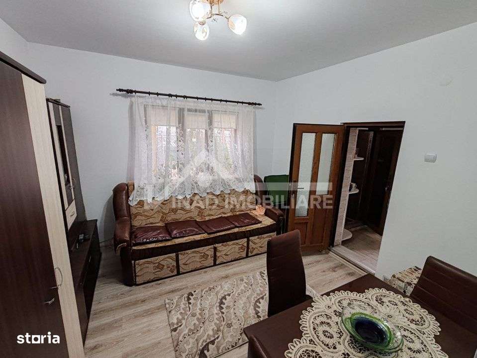 Casa individuala, 100 mp utili, 242 mp teren, Str. Trandafirilor-11