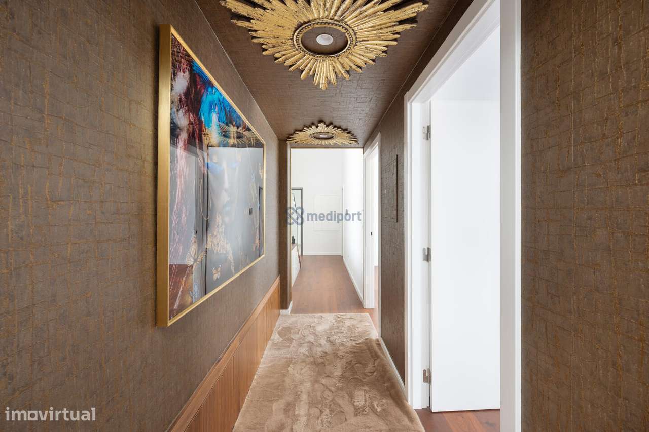 APARTAMENTO T3 JUNTO AO CASTELO LEIRIA - FACÇÃO E-29