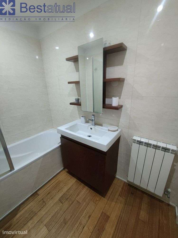 Moradia T 3 com piscina - Oportunidade!-44
