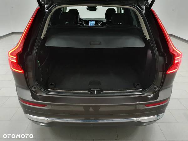 Volvo XC 60 B4 D Inscription - 37