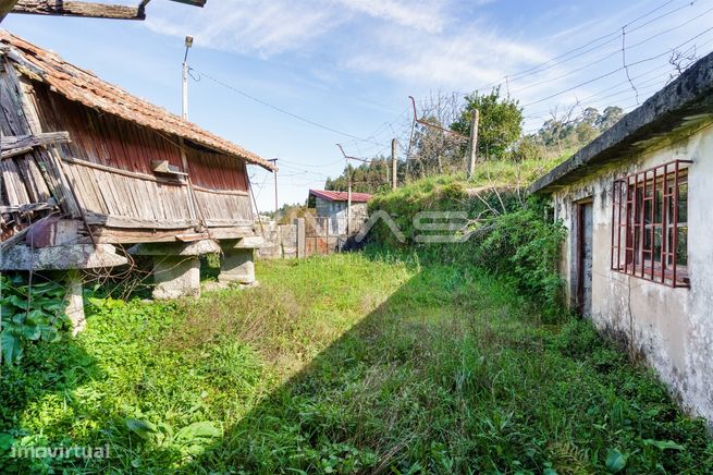 Moradia para Restaurar T2 Venda em Sande, Vilarinho, Barros e Gomide,V-33