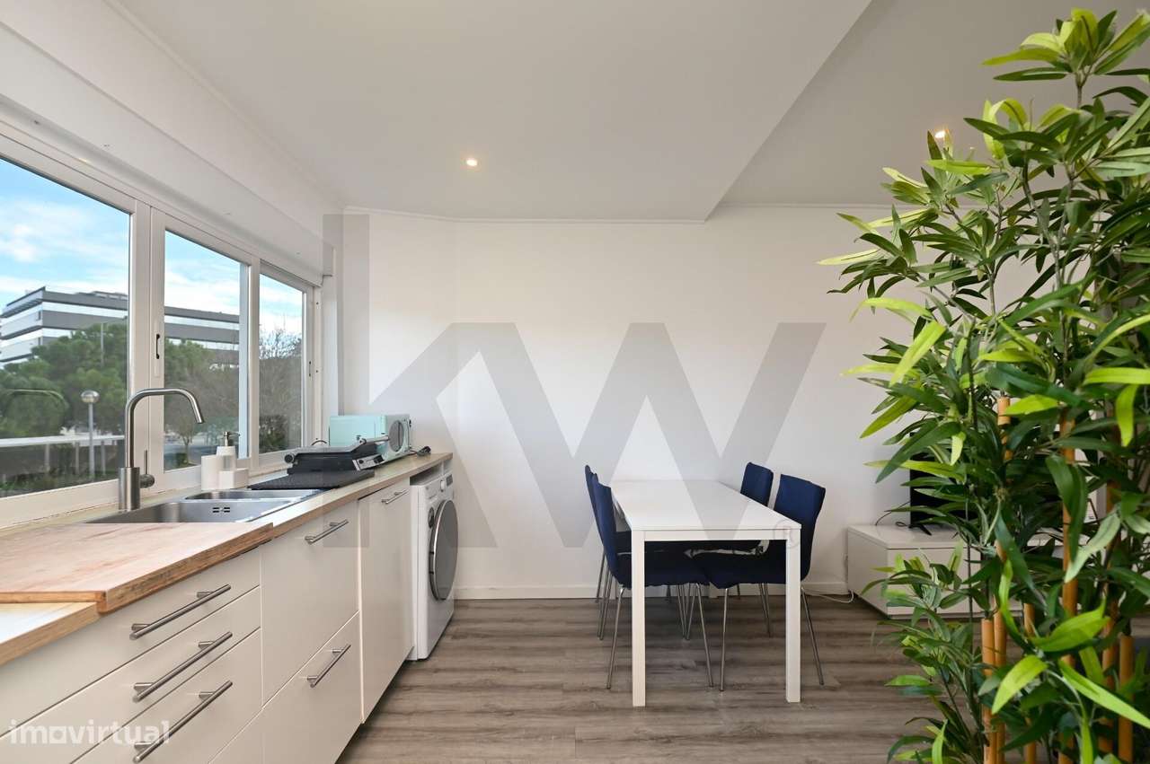 Apartamento T3 Remodelado em Carcavelos - Grande imagem: 5/18