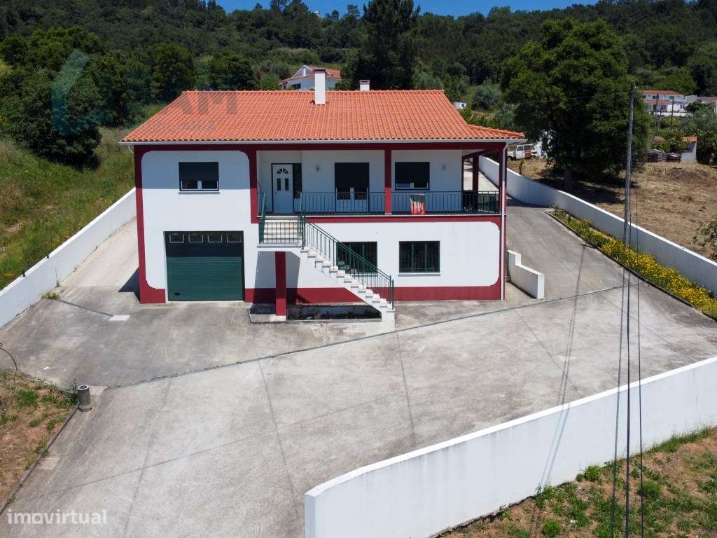 Moradia T3 com garagem em Alcobaça - Grande imagem: 2/35