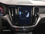 Volvo XC 60 D4 R-Design - 28