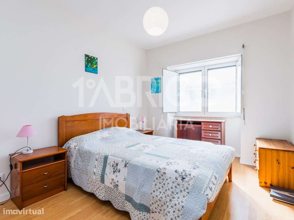 T4 Duplex no centro da Marinha Grande-12