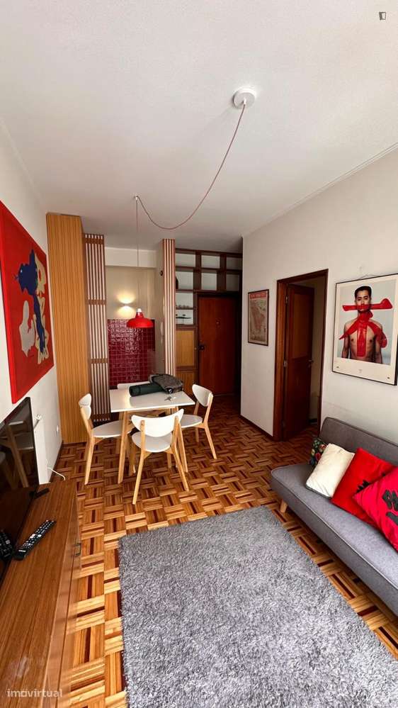 Apartamento com 1 quartos - localizado em Cedofeita Porto - Grande imagem: 4/10