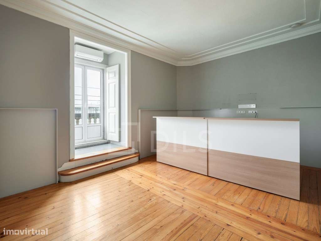 Escritório para arrendar na Rua da Escola Politécnica, Lisboa - Grande imagem: 2/19