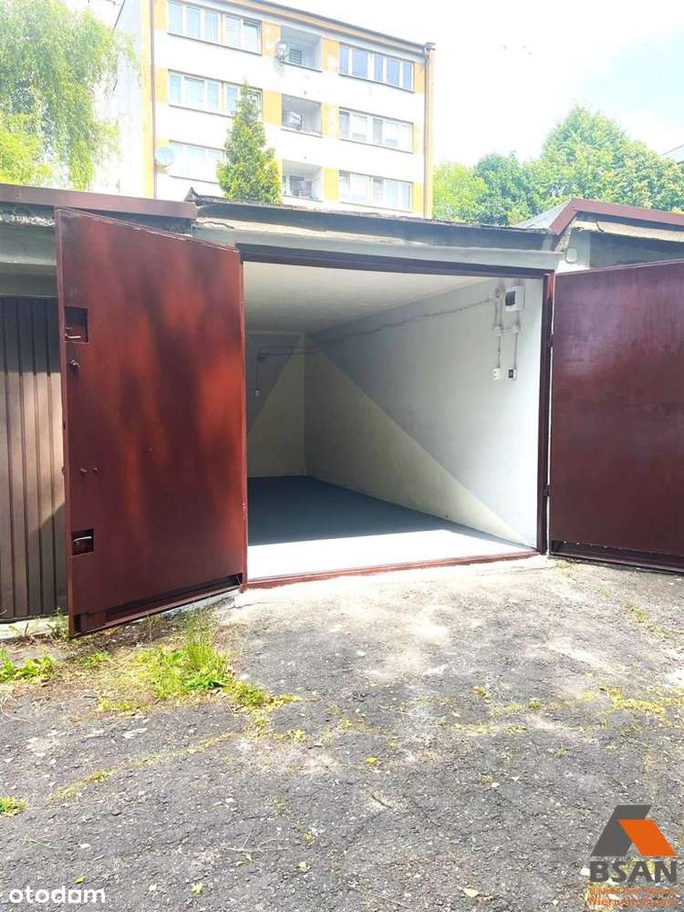 Na Sprzedaz Garaż Murowany - Pełna Własność.-1
