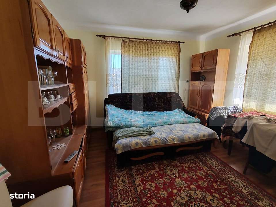 casa +anexe de vanzare - Imagine principală: 4/19