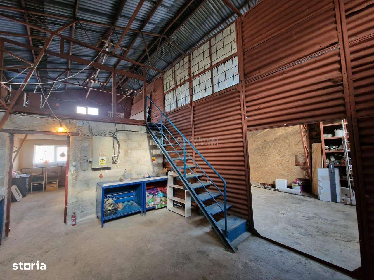 Resita Chirie Sp. Com. Depozit 270 mp - Imagine principală: 2/8