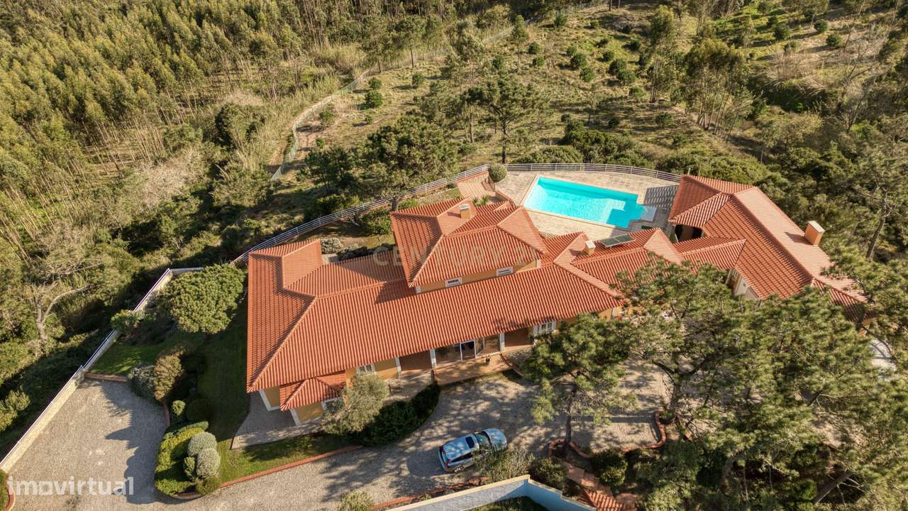 Moradia Tradicional Portuguesa com Total Privacidade e Potencial Turís - Grande imagem: 4/60