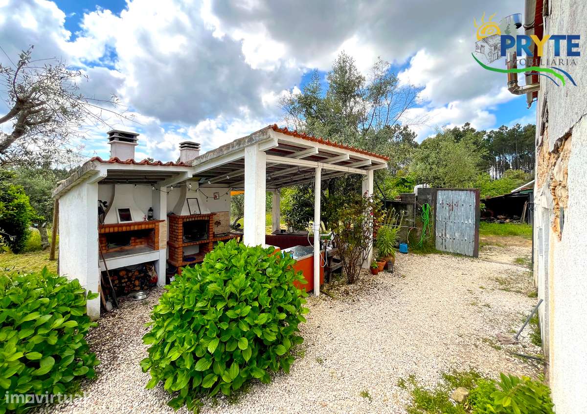 Quinta com 2 hectares de área total-sinónimo de privacidade e sossego-21