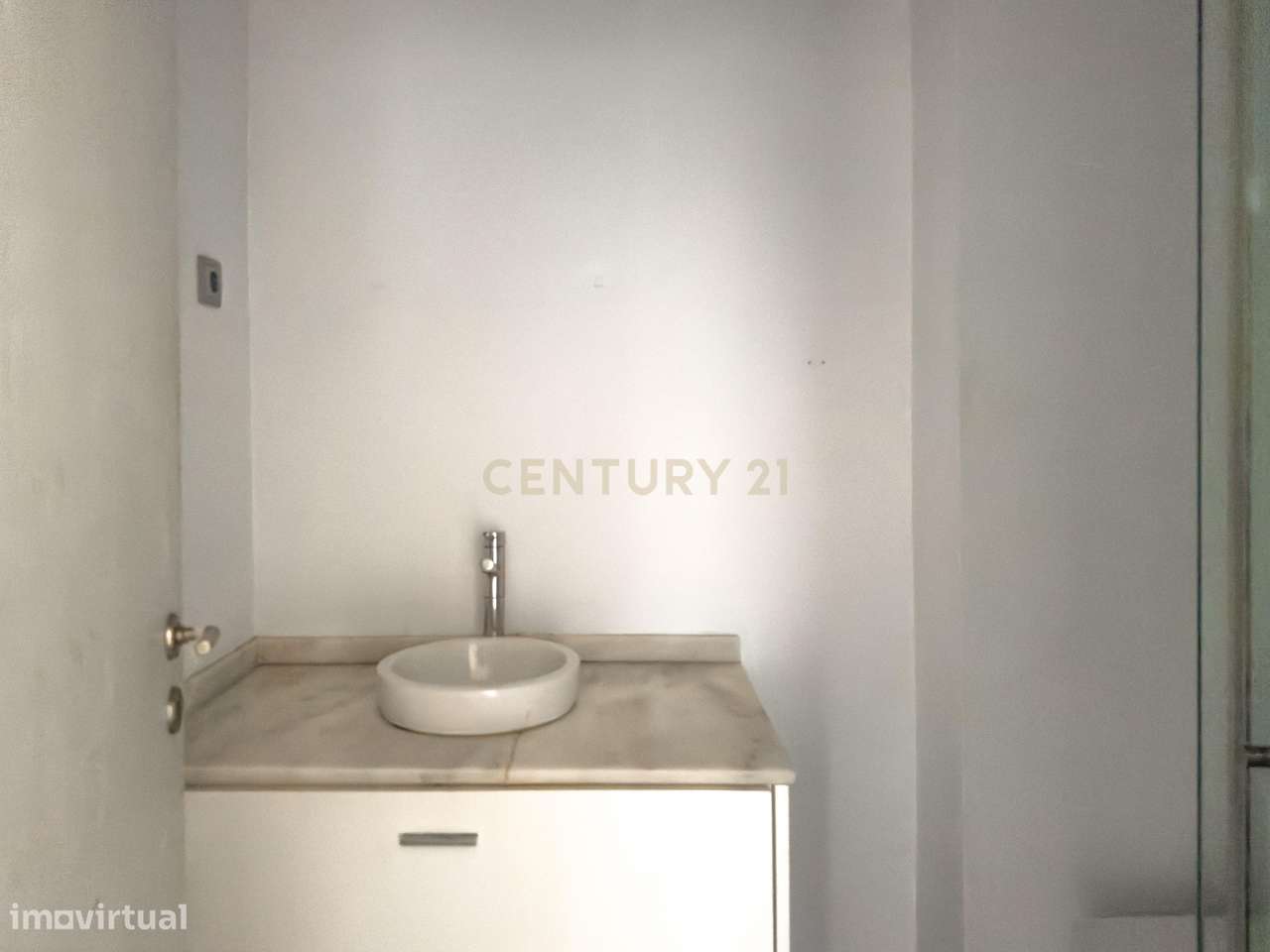 Apartamento T2 - Avenida Artur Soares, 14 (1º traseiro) São Vicente --13