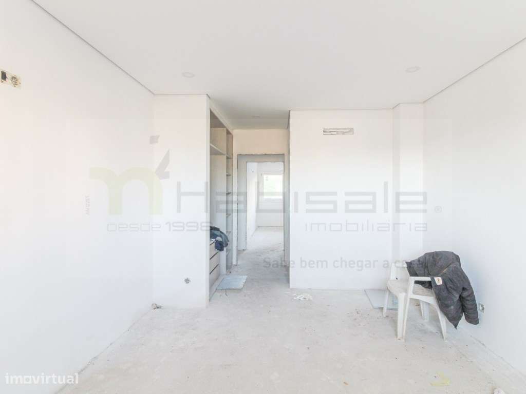 Apartamento T3 com parqueamento | Paradela, Santo António dos Caval...-14