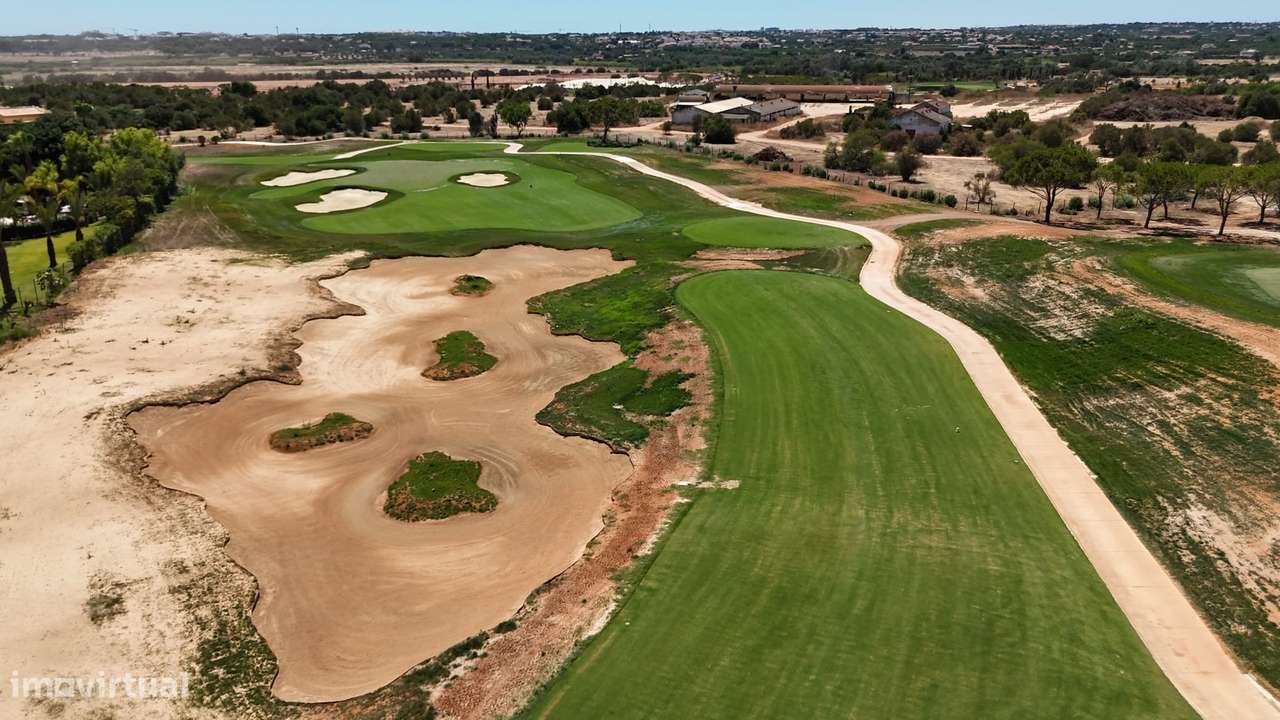 Moradia Independe em Volta do Quadrante Lote 38 - VILLA SIGMA-20