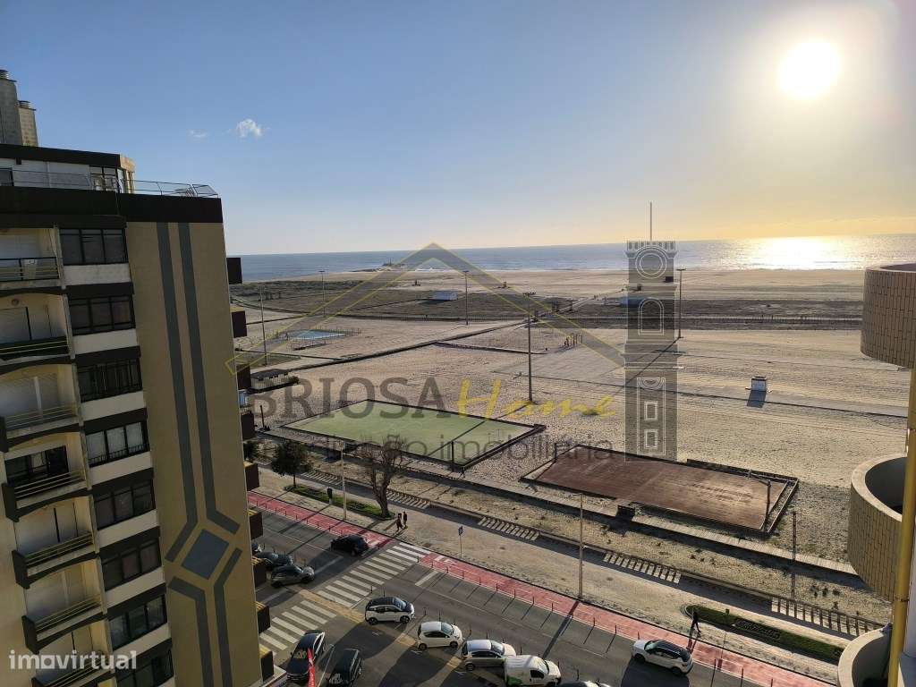 Apartamento T3, com vista mar, na Figueira da Foz-25