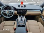 Porsche Cayenne Coupe Standard - 14