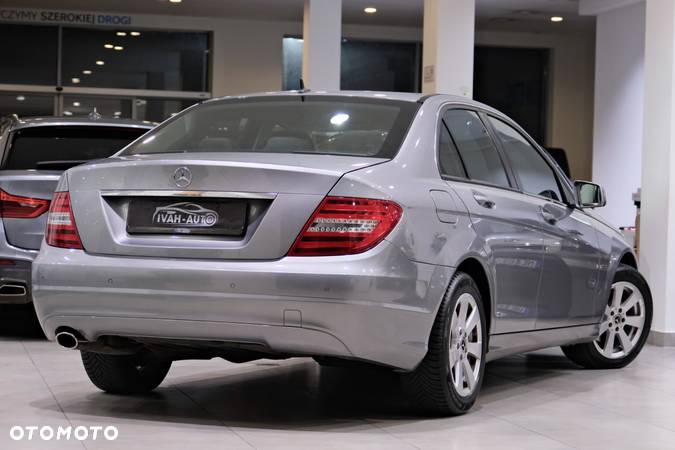 Mercedes-Benz Klasa C 220 CDI DPF Automatik BlueEFFICIENCY - 7