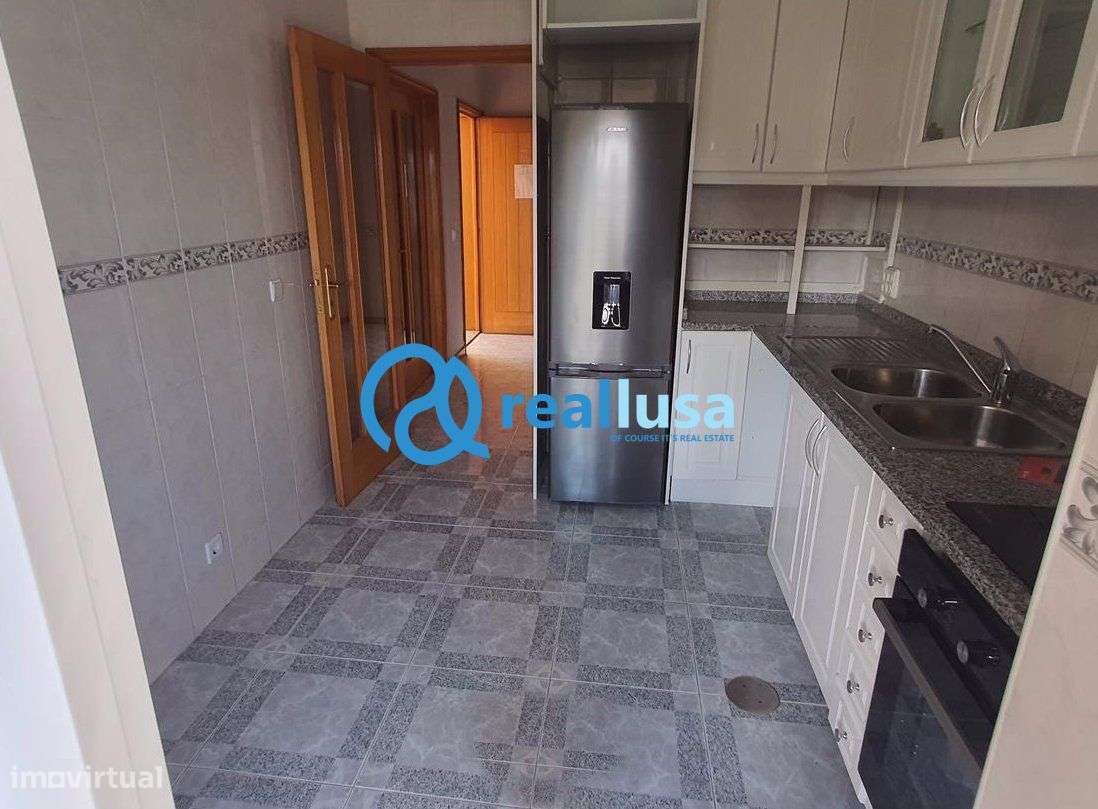Apartamento T3 c/ garagem Pedroso Vila Nova de Gaia - Grande imagem: 4/17