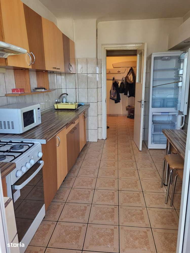 Apartament 3 camere, 2 bai, decomandat, B-dul Bucuresti (ID:T481)-5