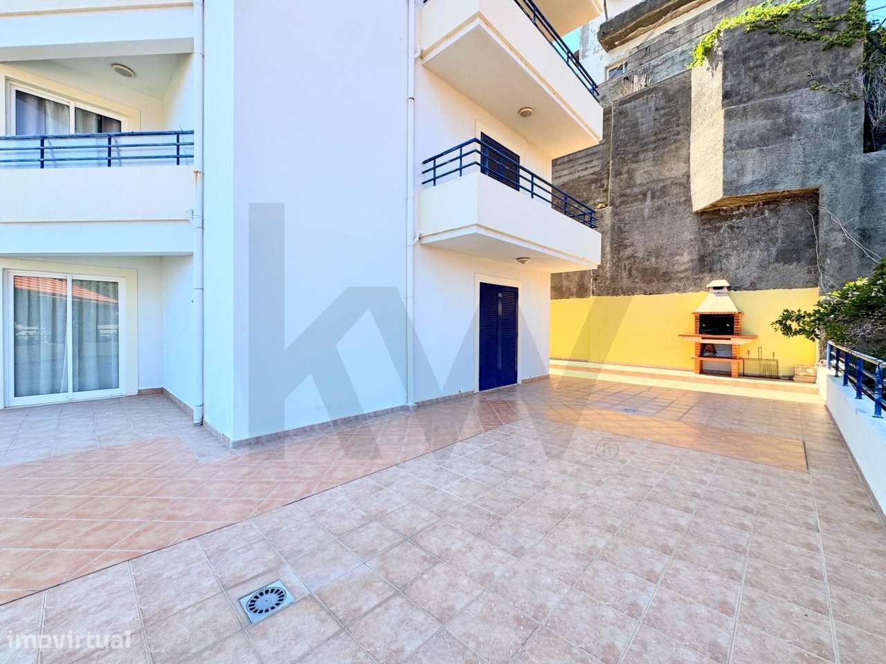 Apartamento T2 disponível para arrendamento no Caniço - Grande imagem: 3/22