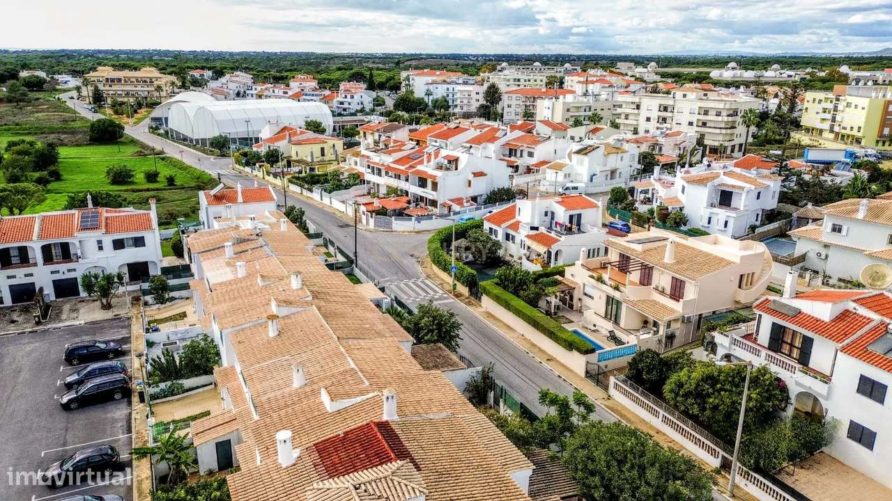 Moradia T4 em Faro, Gambelas - O melhor de dois mundos, onde a tranqui - Grande imagem: 5/60