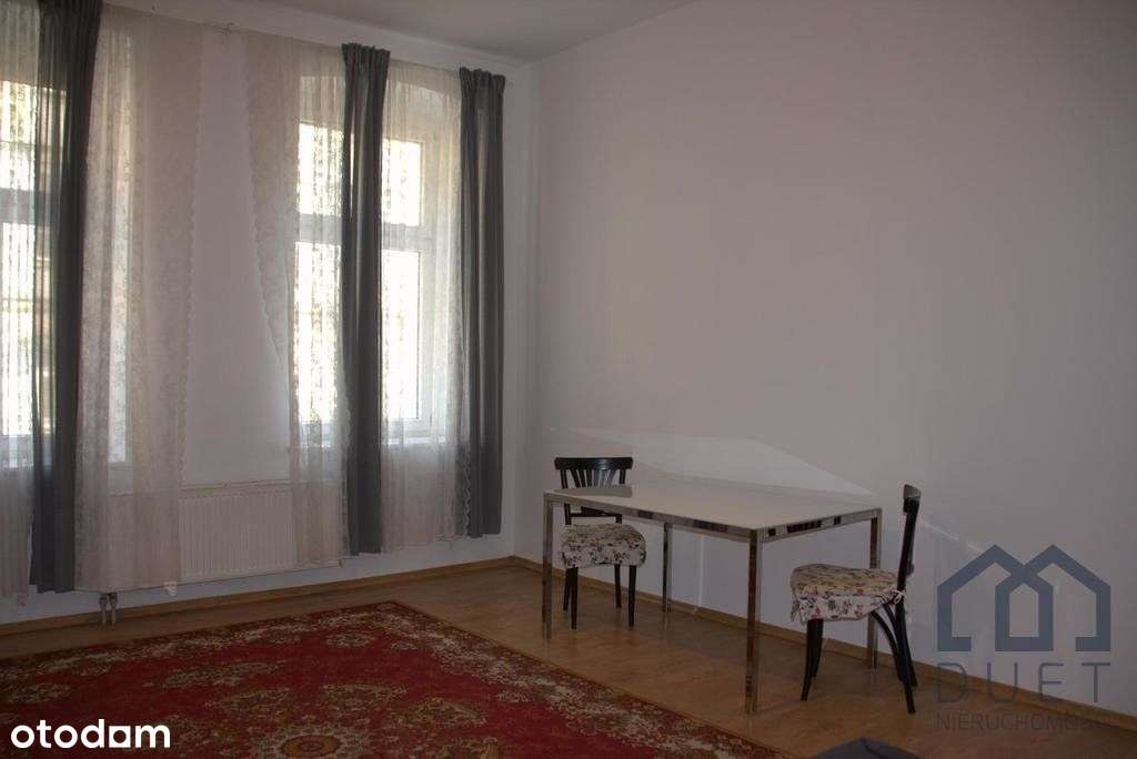 3 pokoje w centrum miasta - Pełny obrazek: 4/9