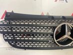 Uszkodzony Grill Atrapa chłodnicy Mercedes W639 Vito A6398800185 - 3