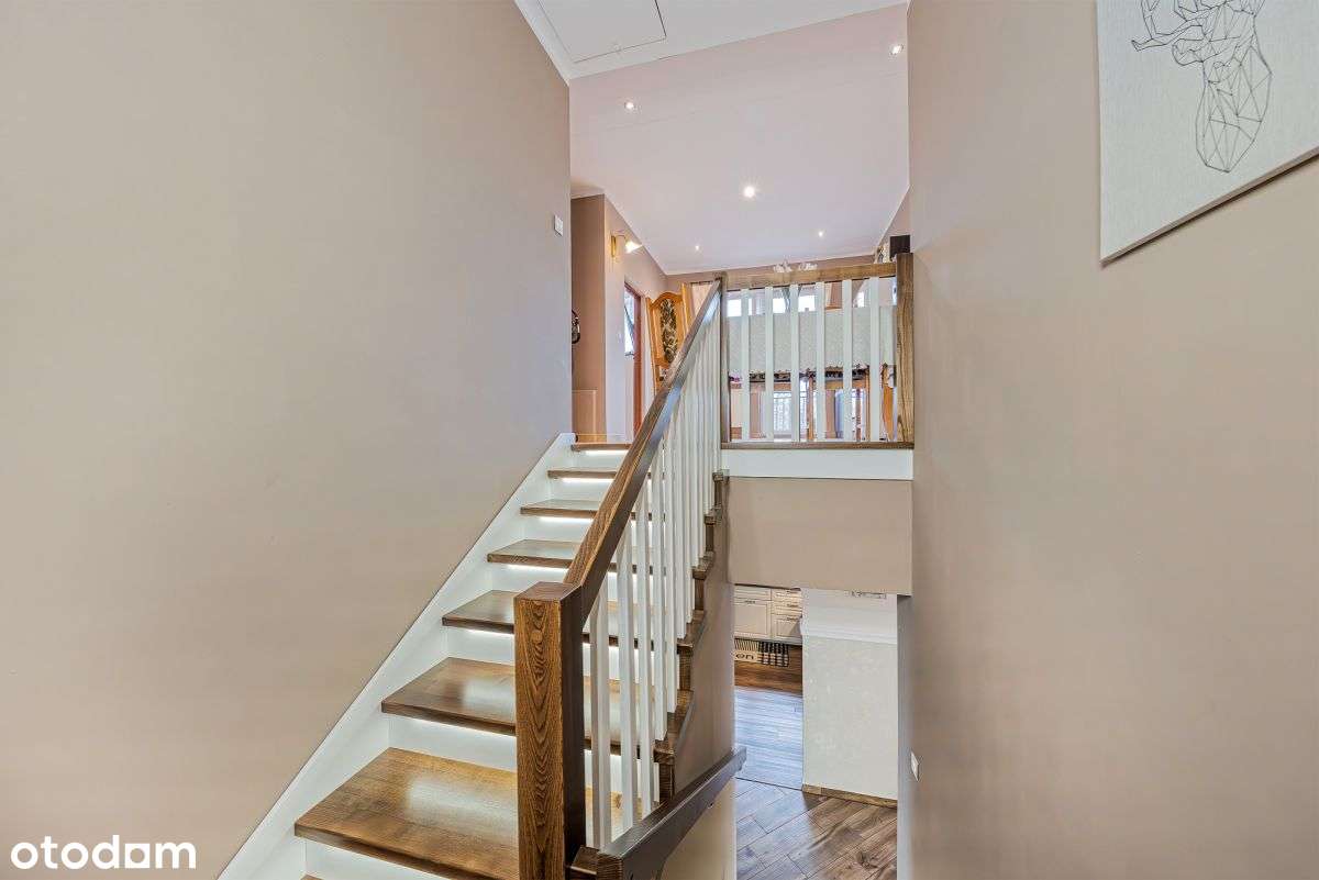 Bliźniak w spokojnej okolicy,blisko jeziora Łebsko-13