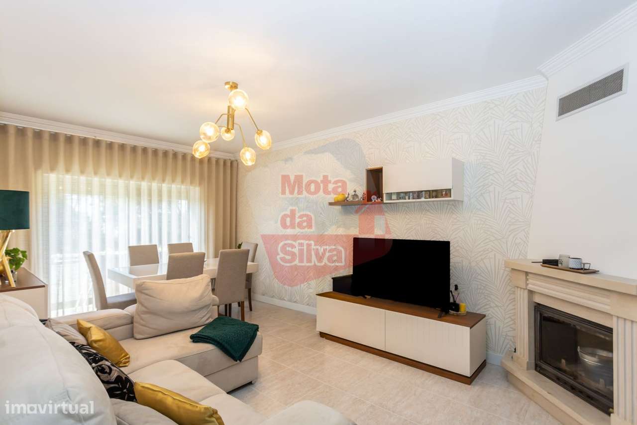 Excelente apartamento T2 em Vale Flores - Feijó-6