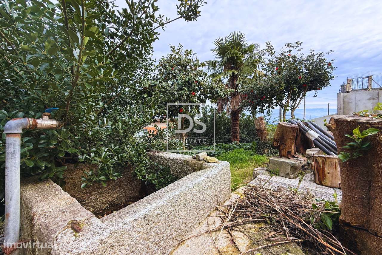 Moradia para Restauro, Santo Isidoro-6