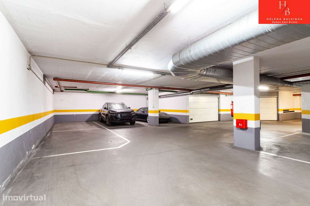 Excelente Apartamento T2 com 3 Parqueamentos nas Colinas do Cruzeiro-28