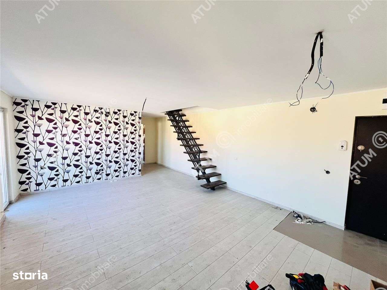 Apartament cu 4 camere 2 bai si balcon zona Rahovei din Sibiu - Imagine principală: 4/15