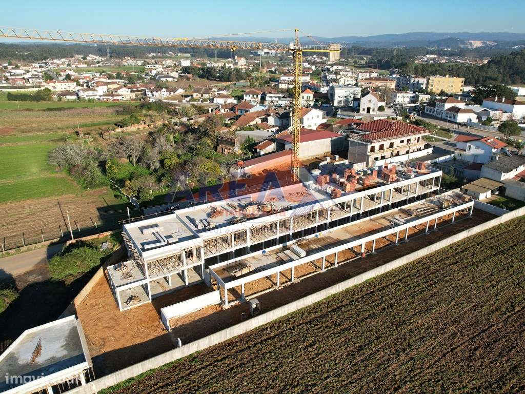 FRAÇÃO C - Moradias em banda T3 - Arquitetura moderna - Grande imagem: 5/27