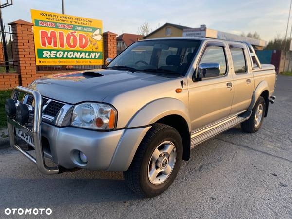 Nissan Navara 2.5 D SE - 1