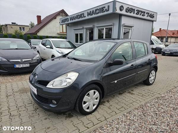 Renault Clio 1.5 dCi Dynamique - 1