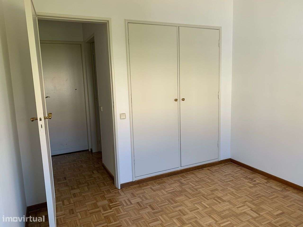 Apartamento T3 RENOVADO, com elevador, na Quinta da Matinha - Grande imagem: 4/5