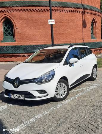 Renault Clio - 15