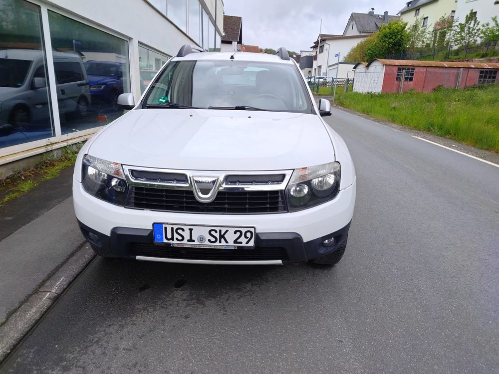 Dacia Duster I 1.6 16V 4x4 Delsey 2012